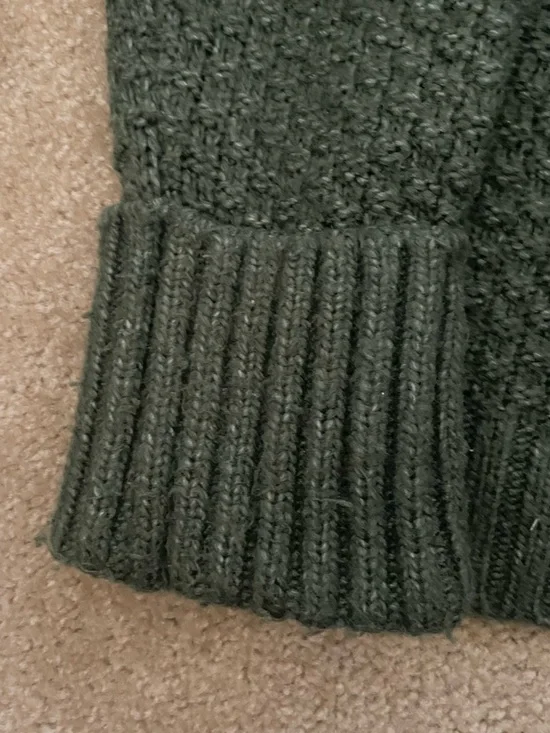 Abercrombie & Fitch Olive Green Cable Knit Button Cardigan - Picture 5 of 10